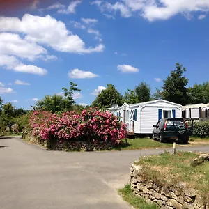 https://jantom-holidays.inbrittany.com