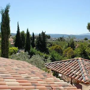 Bed & Breakfast Lousoan, Aix-en-Provence