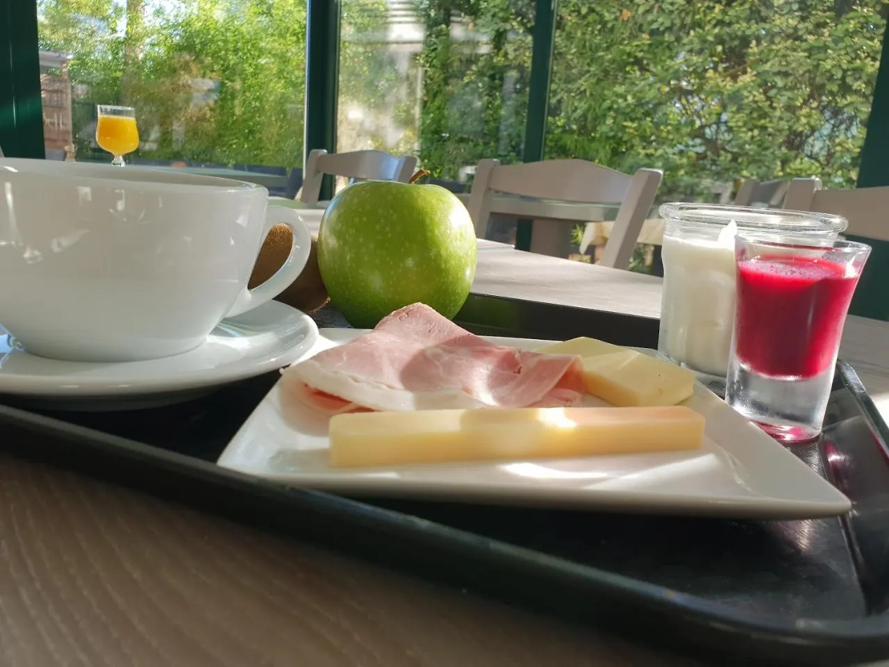 Brit Hotel Du Moulin De La Pioline - La Table A Fromages Aix-en-Provence