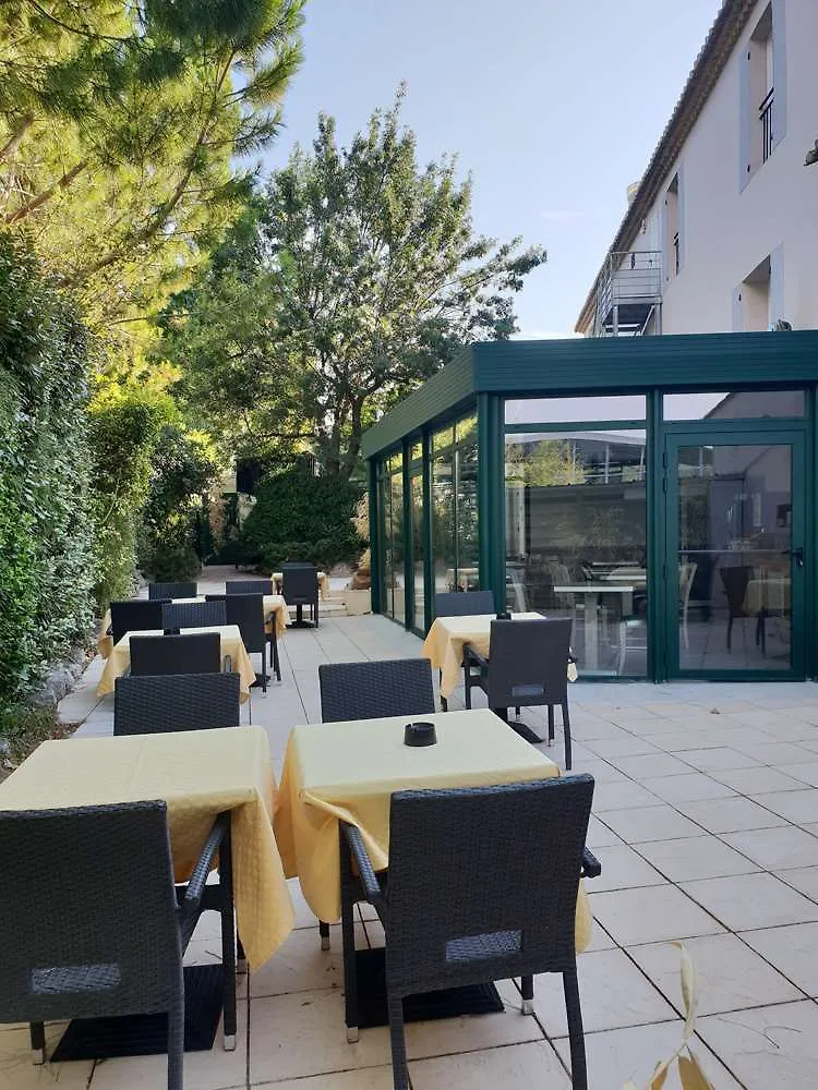 Brit Hotel Du Moulin De La Pioline - La Table A Fromages Aix-en-Provence